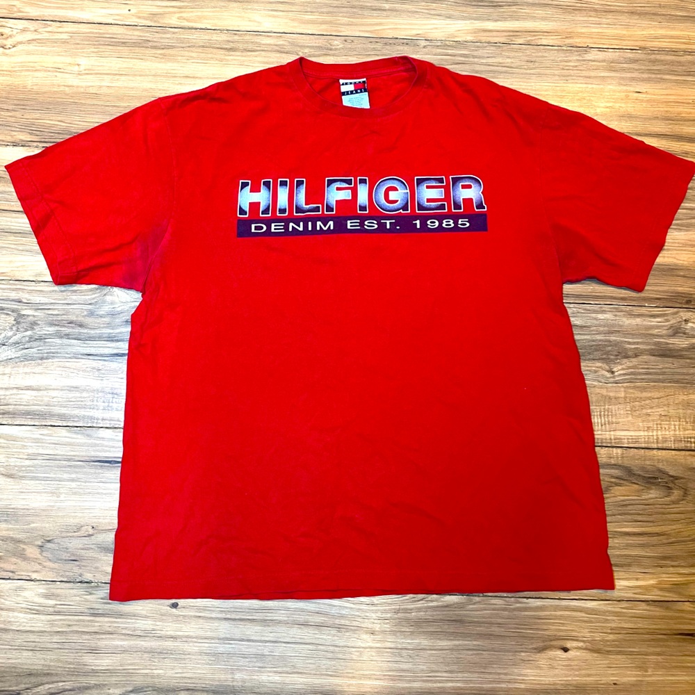 VTG. Tommy Hilfiger tshirt! Clean! Sz. L